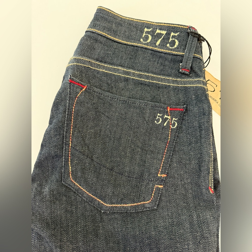 NWT 575 Women's Dark Blue Denim Jeans Size 24 Skinny Leg
